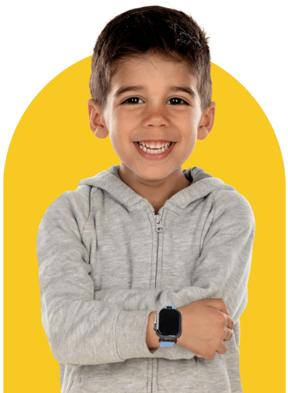 smiling-kid-using-pinwheel-smartwatch
